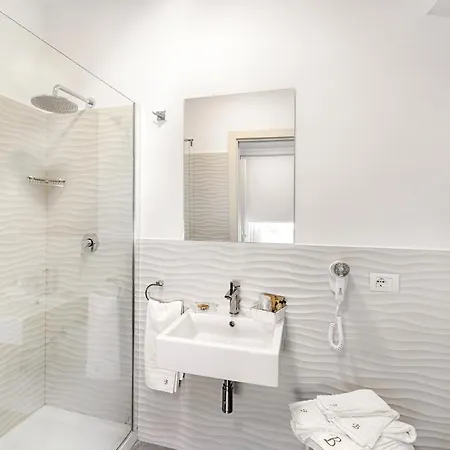 Via Barocca לינה וארוחת בוקר רגוזה